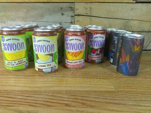 lot 517 image: Variety of 11 Swoom Teas and 4 Kallys Non Alcoholic Wine