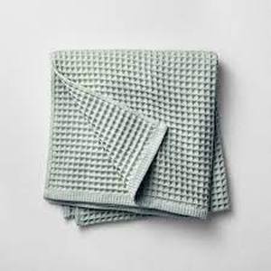 lot 621 image: Set of 2 Waffle Bath Towel - Casaluna-Teal Blue-Bath Towel