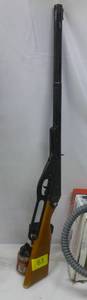 Daisy BB gun and BBs
