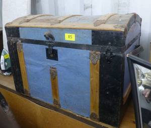 Vintage trunk