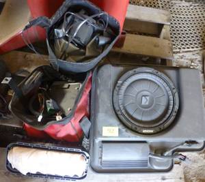 2014-19 Chevy 1500 parts, Kicker Speaker and amp, air bag, back seat air bed