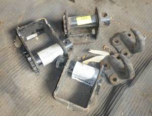 Trailer hooks and Winch mounts (4 inch belt)