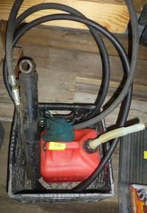hydraulic cylinder and gas can