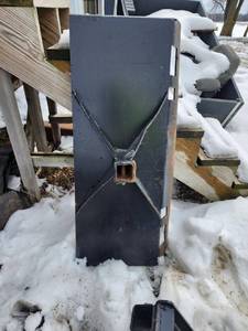 Bobcat hitch plate