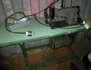 Vintage Singer Commercial sewing machine