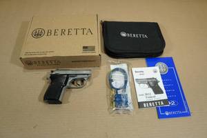 NEW Beretta 3032 Tomcat .32 ACP Semi-Auto Pistol - Stainless Finish