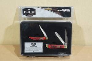 Buck 382 Trapper and 385 Toothpick Knife Set in Tin