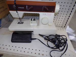 Singer Sewing Machine