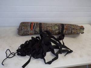 Hunting Blind and Harness
