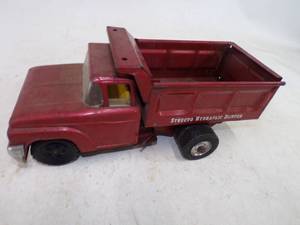 Vintage Structo Hydraulic Dumper Truck