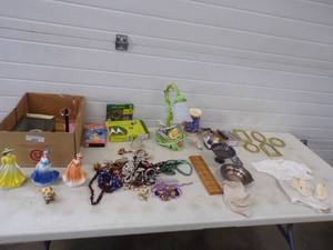 Vintage Costume Jewelry, Lamp, Frames, and more see pics