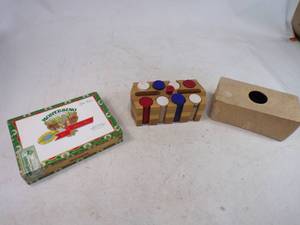 Poker chips with Holder, Cigarette Box and Kleenex Box