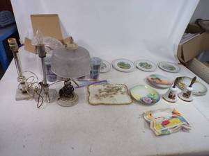 Vintage Lot with Lamps and Plates with Tumblers