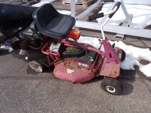Snapper Lawn Mower for parts or repair 11 HP Motor