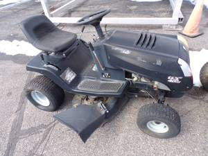 Murry Lawn Mower for parts or repair 13.5 HP Motor 40 Cut