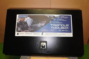 lot 1 image: Montezuma Triangle Toolbox 41x18