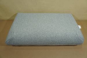 lot 129 image: Zeo-Slepp Zillow Queen Memory Foam Pillow