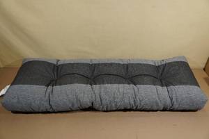 lot 144 image: Sunrox Non-Slip Tufted Bench Cushion 46x16x4