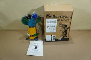 lot 166 image: Barnyard Lawn Ornament Blind Mice Doo