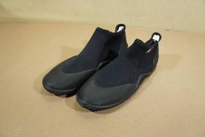 lot 192 image: Cressi Ibiza 3mm Dive Shoes -Size 9