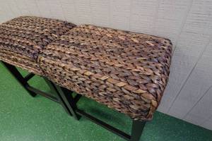 lot 183C image: 2 Woven Bar Stools