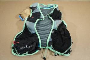 lot 219 image: Ultraspire Womens Astral 4.0 Mint Chip Race Vest