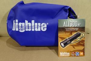 lot 100 image: BigBlue 1300 Lumen Narrow Beam LED Dive Light