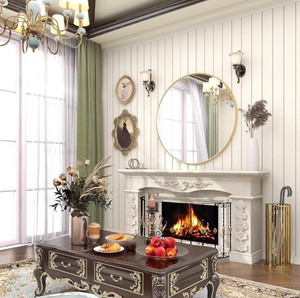 lot 139 image: Beautypeak 18 Round Mirror -Gold