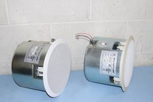 lot 82 image: PAIR of SoundTube Sound Tube CM-EZ-II In-Ceiling 2-Way Blind Mount 8 Pro Audio Loudspeakers  Speakers