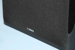 lot 107 image: Yamaha NS-SW40 45-Watt 120V Powered Audio Sub Woofer  Subwoofer  Bass Unit