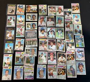Lot of&nbsp Vintage 1970s Baseball Cards