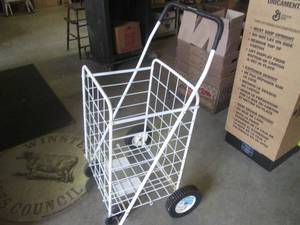 lot 1 image: (BR1) Metal Rolling Foldable Cart...