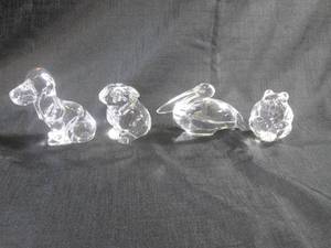 lot 25 image: (EC1) 4 Solid Glass Animal Figures Including Daum France and Baccaret France