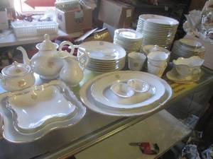 lot 50 image: (FS) Large Assortment of White with Gold Trim Plates, Bowls, Cups, Serving PlatesBowls Etc