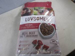 lot 193 image: (F-3) 15.5 Pounds Adult Dog Food Best by May 2024