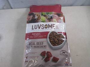 lot 195 image: (F-3) 15.5 Pounds Adult Dog Food Best by May 2024