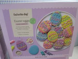 lot 228 image: (F-0) 4 Easter Eggs Sugar Cookie Kits Past Date