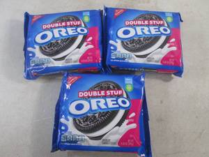 lot 260 image: (B-3) 3 Packages Double Stuf Oreo Cookies 14.03oz Best by June 2024