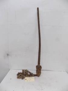 lot 22 image: 38 Pipe chain wrench