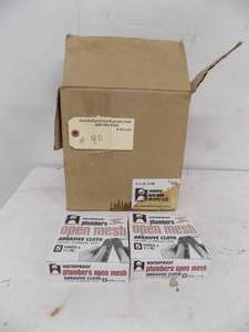 lot 40 image: 15 - Plumbers open mesh abrasive cloth, 180 grit