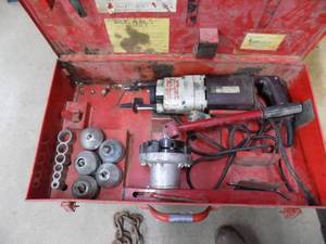 lot 113 image: T- Drill Kit