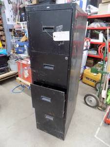 lot 117 image: 4 Drawer Hon File Cabinet  Shop Storage