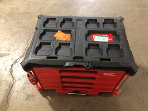 Mileaukee Packout ToolBox Customer Returns See Pictures