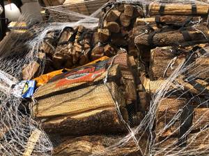 Lot of Pinon and Juniper Aromatic Mix Firewood Customer Returns See Pictures