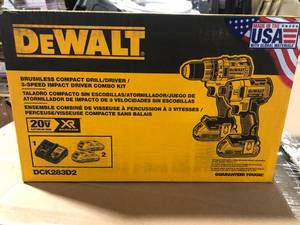 DEWALT 20V MAX XR Cordless Brushless DrillImpact 2 Tool Combo Kit with (2) 20V 2.0Ah Batteries and Charger   Customer Returns See Pictures