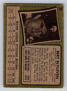 lot 18 image: Bert Blyleven RC 1971 Topps #26 Rookie Vintage Minnesota Twins Baseball Card