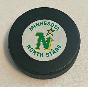lot 184A image: Minnesota North Stars Hockey Puck