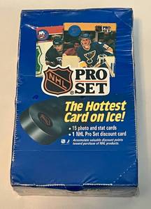 lot 71A image: 1990 NHL Pro Set Hockey 36 Pack Box - Factory Sealed Hockey Cards