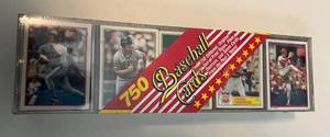 lot 89A image: 1987-89 750 Baseball Cards Factory Sealed Topps, Fleer, Donruss, and Score in Deluxe Storage Box