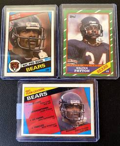 lot 47 image: Walter Payton 3 Card 1984 and 1986 Topps Vintage Football Card Lot